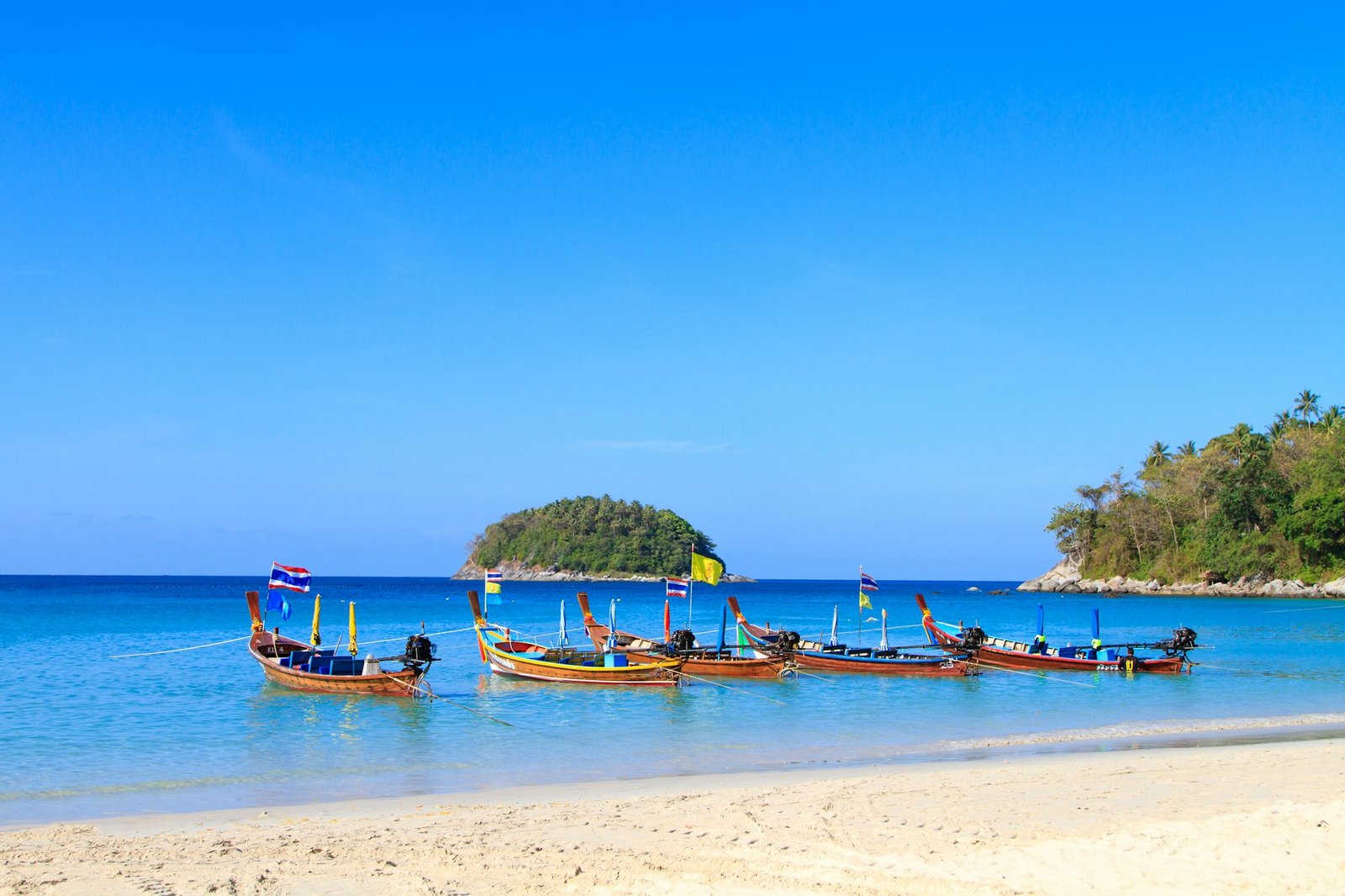 boat in phuket thailand 1.jpg